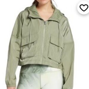 NWOT DSG Sage Green Hooded Twitch Cropped Utility Jacket XS